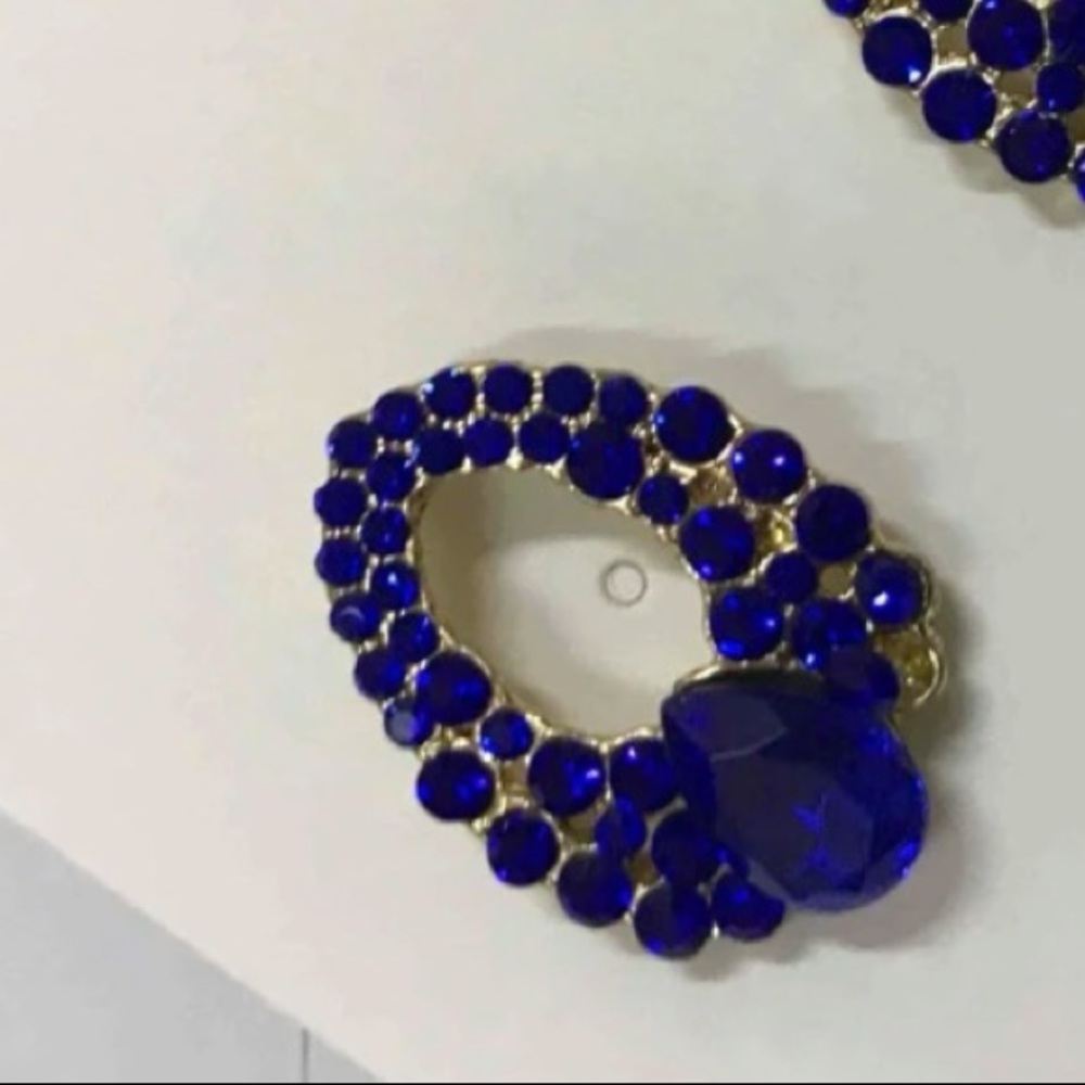 5/$35✨Luxe Gems Collection✨ Exquisite Blue Gemstone Decor Rhinestone Sapphire 💎 - Picture 6 of 11
